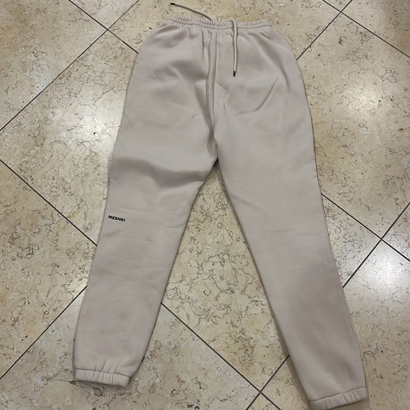 Meshki XS Nude color coordinates sweatpants joggers - Picture 5 of 6